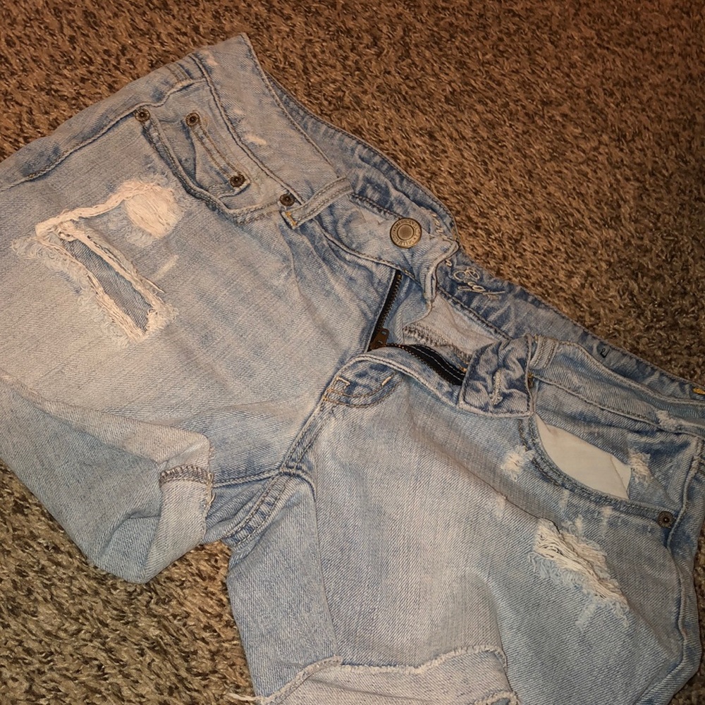 American eagle distressed shorts